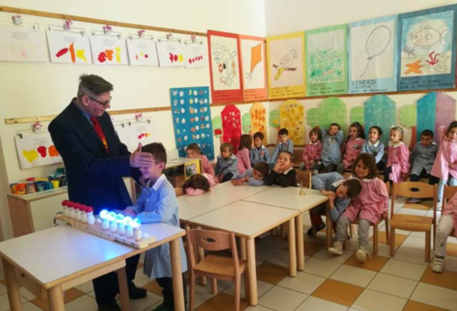 giacomin-spiega.jpg giacomin-spiega.jpg